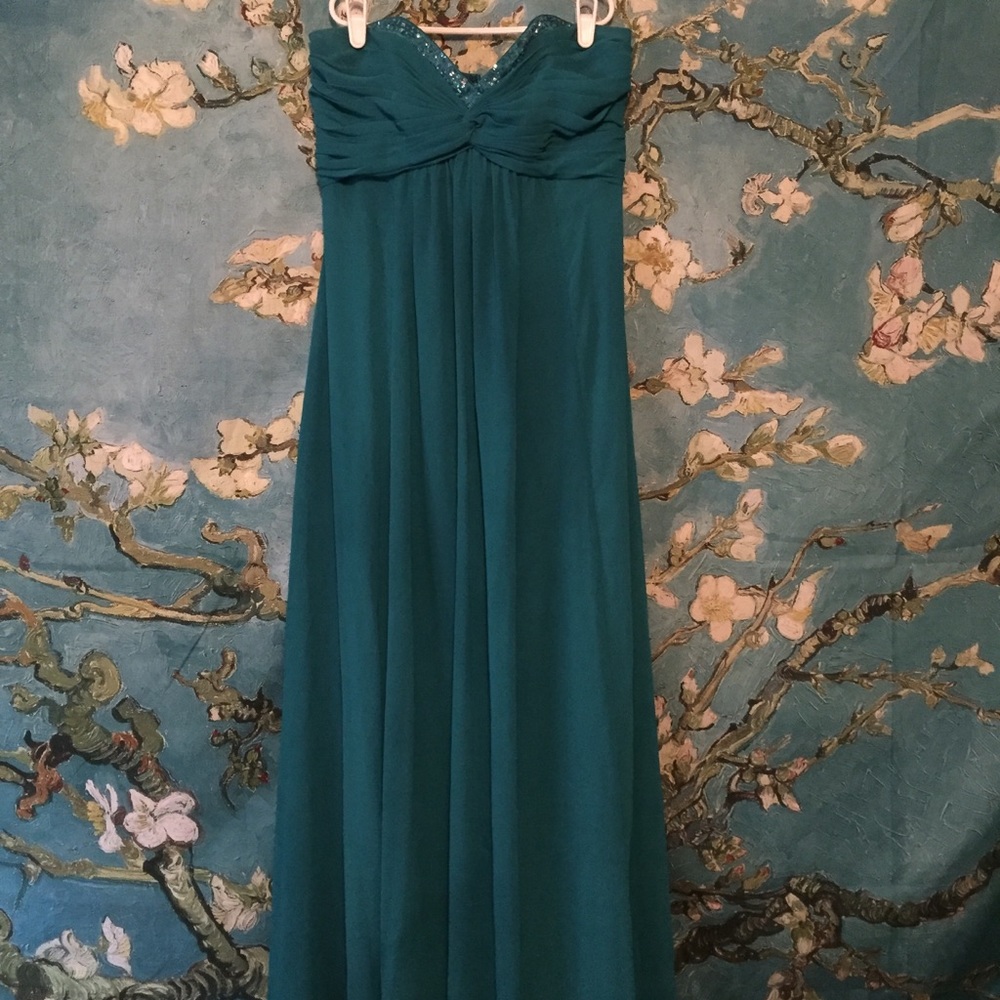 preowned strapless bridesmaid dress